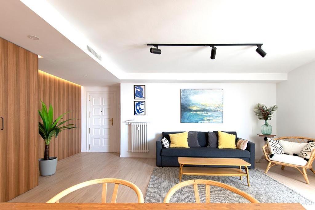 El Balcon De Plaza Santo Domingo Apartment Zaragoza Ngoại thất bức ảnh